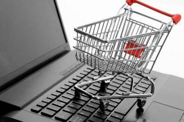 مردم تبریز به فروشگاه های اینترنتی اعتماد ندارند