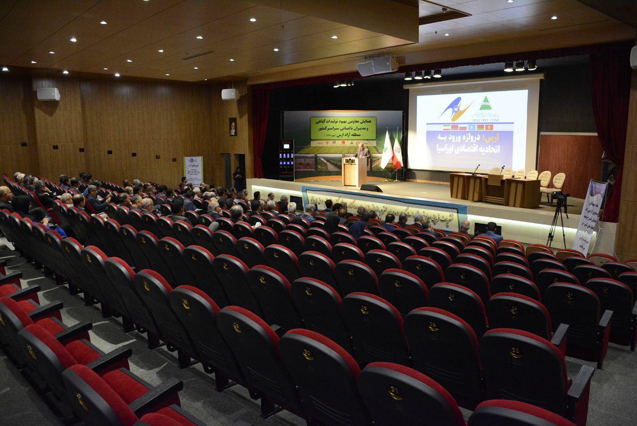 ۷۰ هزار کارمند حقوق بگیر در آذربایجان شرقی