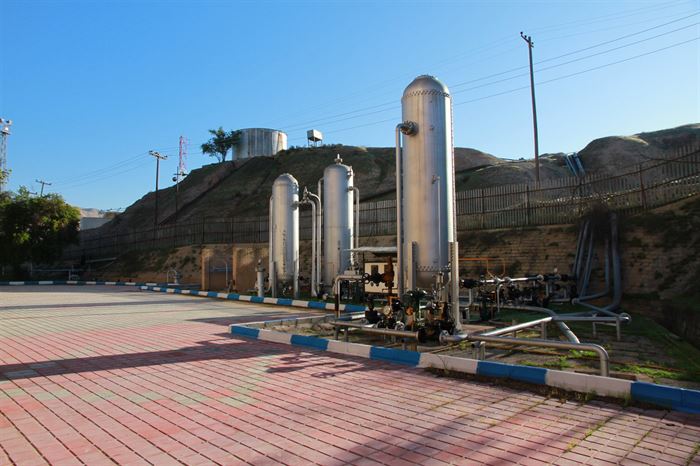 صنعت برق ایران در کما