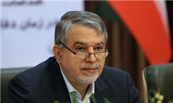 نیازمندسالانه ۲۰۰ میلیارد دلار سرمایه گذاری هستیم/ آذریها مالک ایران هستند