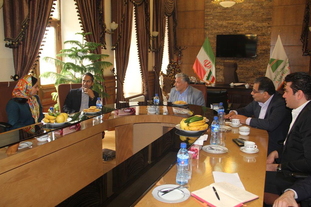 تاتا هندوستان به ارس می آید